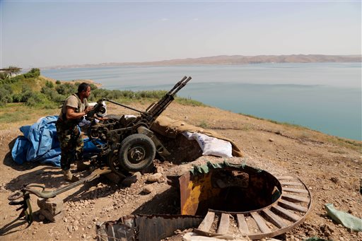 US Strikes in Iraq Aimed at Helping Reclaim Dam