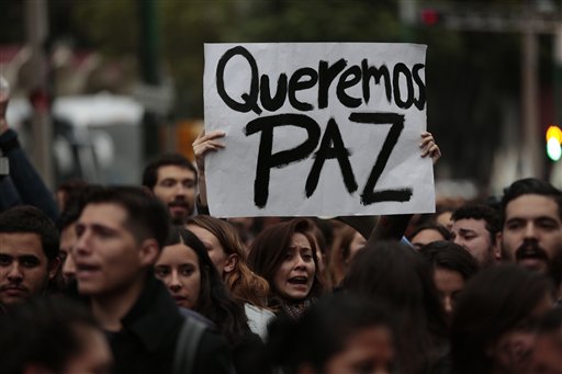 Angry Mexicans Protest over 43 Missing Students