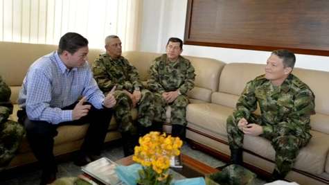 After Release of General, Colombia Warms to Reopening Peace Talks