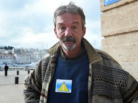 French City Abandons ‘Yellow Triangle’ Homeless ID After Outrage over Similarity to Nazi Stars