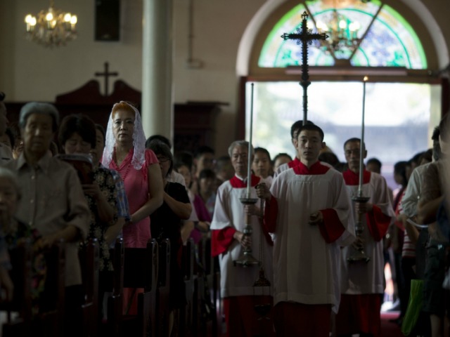 China Makes Diplomatic Overture to Vatican