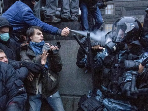 As Violence Escalates in Kiev, Lithuania Tells EU to Consider Sanctions
