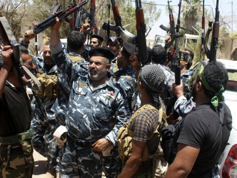 Iraqi Military Fighting to Reclaim Tikrit from ISIS