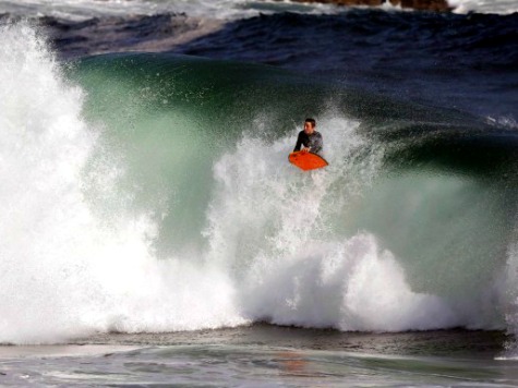 Huge Waves Bring Surfers, Spectators to 'The Wedge'