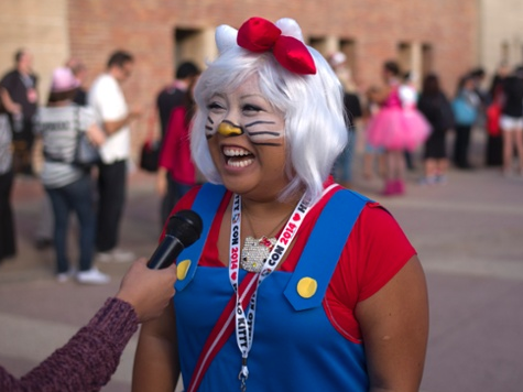 25,000 Fans Pack First 'Hello Kitty' Convention in L.A.