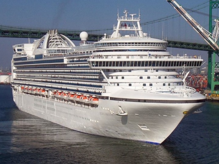 Norovirus-Plagued Cruise Ship Docks in Los Angeles
