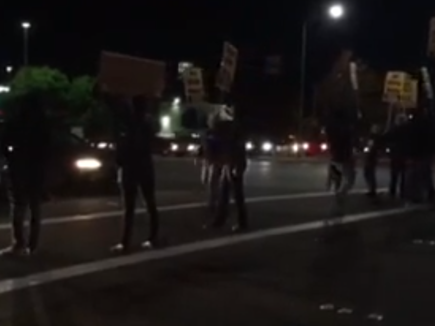 Quiet Riot: California Protests Ferguson, (Mostly) Peacefully