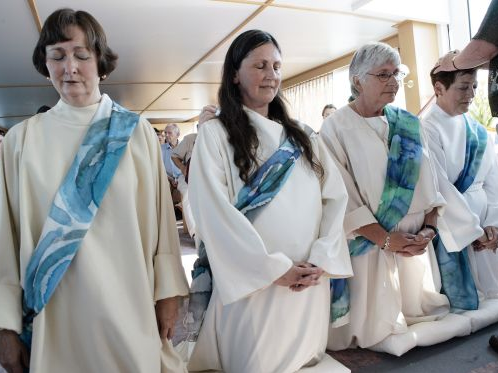'Roman Catholic Womenpriests' Defy Excommunication in California