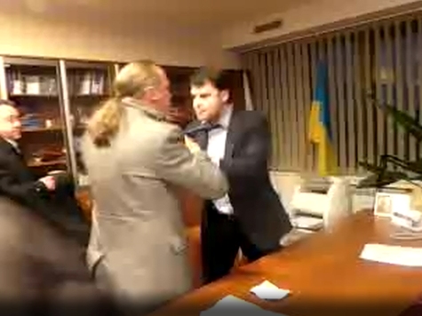 Far Right Politicians Storm Ukraine TV Company and Force Chief to Resign