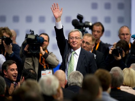 Video: Euro Parliament Elects Juncker in Secret Vote with One Name on Ballot