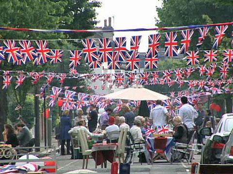 Immigrants Must Speak English to Be Truly British, Public Says