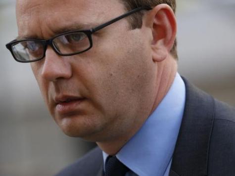 UK PM's Ex-Aide Coulson Jailed for 18 Months for Phone Hacking