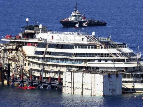 Operation Begins to Refloat Wrecked Costa Concordia