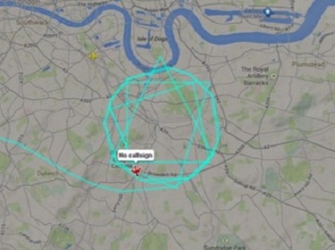 Mystery Planes Appear Over London Raising Fears of Police Spying