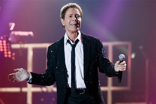 UK Police Search Singer Cliff Richard's House Over Sex Claim