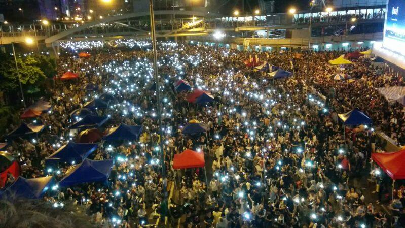 Hong Kong Democracy Protesters Flock to New Messaging App
