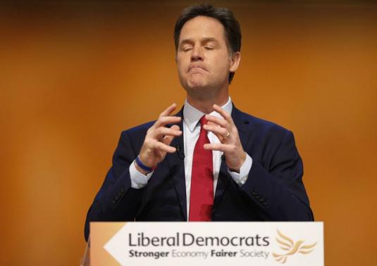 UK's Liberal Democrats Weigh Future Coalition Options Ahead of 2015 Vote