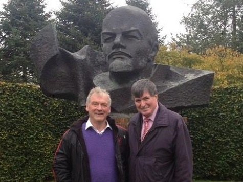 PICTURE: Which Conservative Party Grandee Has a Giant Statue of Lenin, and a Labour MP In His Garden?