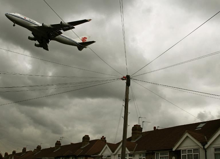 Chaos above London as Airspace ‘Restricted’ Due to Computer Failure