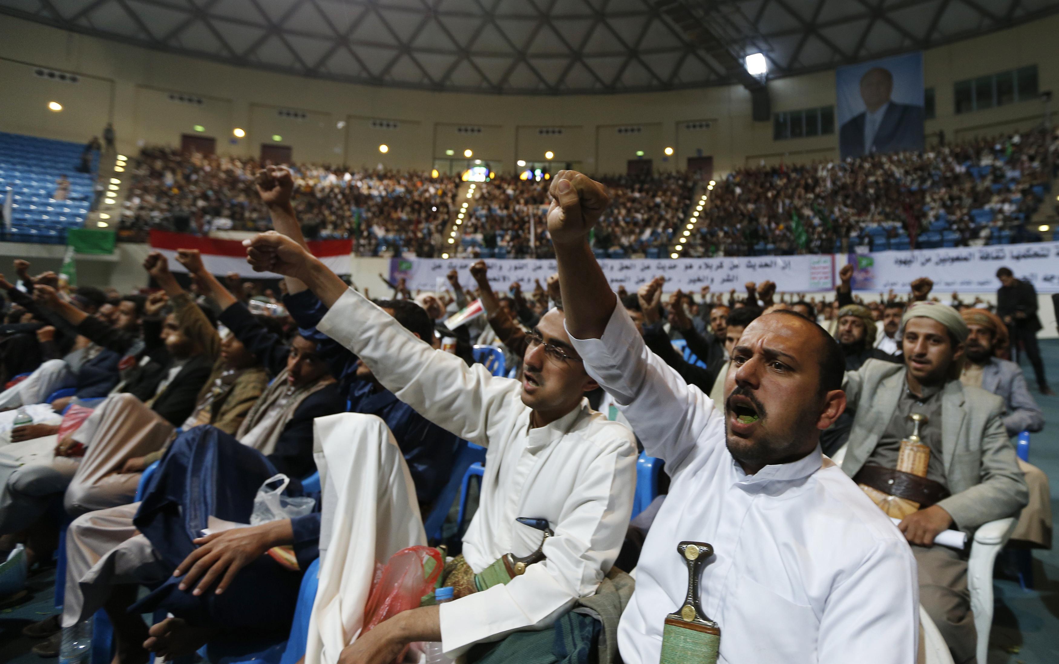 Houthi Expansion Puts Yemen on Edge of Civil War