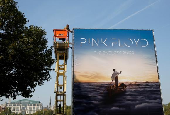 Pink Floyd Top British Album Charts for First Time Since 1995
