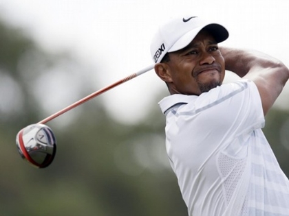 Seeing Red: Tiger Leads By Four Shots at Doral