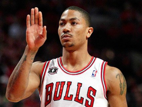 ‘Tired’ Derrick Rose Sits Second Half of Loss to Nuggets