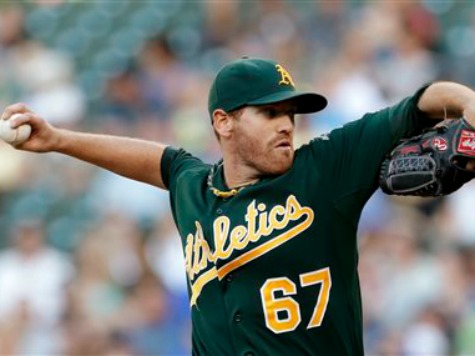 Straily's 2nd 1-0 Win Keeps A's in 1st