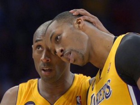 Kobe Challenges Howard: I Can Teach You How to Be a Winner
