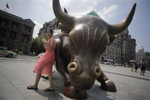 World Stocks Rise as China Slowdown Jitters Ease
