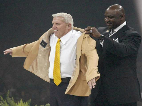 Parcells Becomes First Coach Inducted in Seven Years