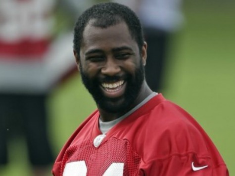 Revis Tries to Continue Jets' 45-year Nightmare
