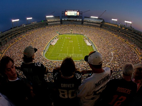 Wisconsin-LSU Football Game at Lambeau in 2016 Nearing Approval