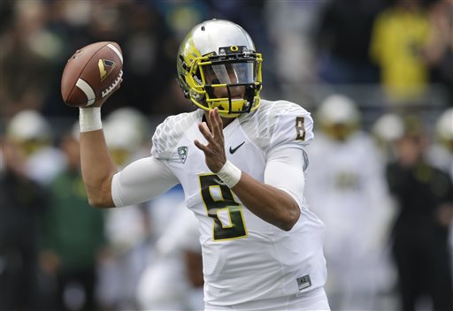 Oregon Takes No. 2 Spot in BCS from Fla. St. Before Showdown with No. 5 Stanford