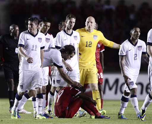 USA Bails Out Mexico… in Soccer