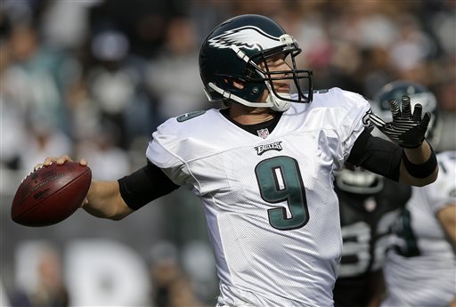 Eagles QB Foles Ties NFL Record with 7 TD Passes in Win over Raiders
