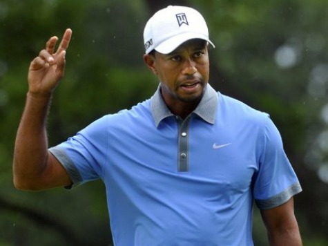 Tiger Flirts with 59, Shoots 9-under 61