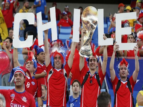 World Cup 2014: Chilean Fans Storm Media Center Before Chile-Spain Match