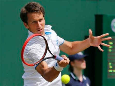 A Year After Beating Roger Federer, Sergiy Stakhovsky Upsets Twelfth Seed Ernests Gulbis at Wimbledon