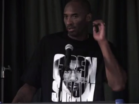 Kobe Bryant Meets with Trayvon Martin's Parents, Speaks at Rally
