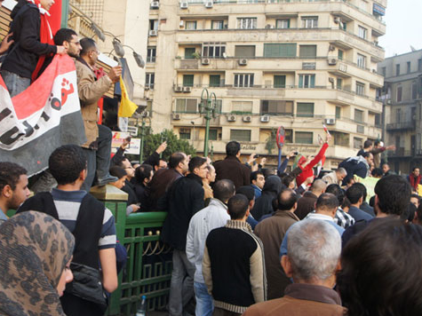 Masses Return To Tahrir Square