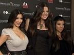Kardashians Meet Their SNL Twins