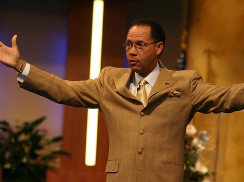 Black Pastor Receives Death Threats For Reversing Support For Obama