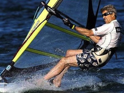 Analyst: Kerry's Only Qualification to Oversee Navy Is He's a Windsurfer