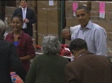 Where's The Turkey? Obama Family Hands Out Veggies On Thanksgiving