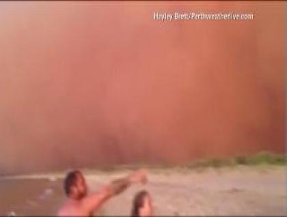 Amazing orange sand storm freaks out Australia
