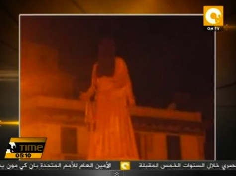 Islamists Drape Niqab Over Statue Of Famous Egyptian Singer
