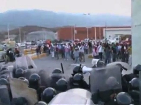 Mexican Police Tear Gas Protesting Teachers