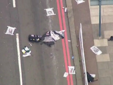 London Soldier Beheaded by Machete-Wielding Attackers Shouting 'Allahu Akhbar'