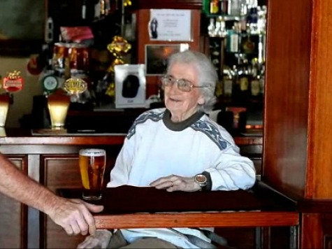 Sydney's Oldest Barmaid Still Pulling Beers at 91